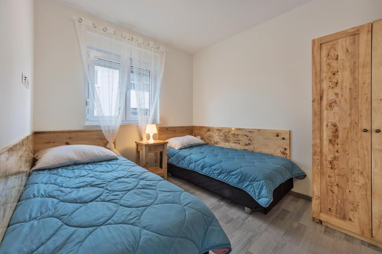 2 Bedroom Peroj Fažana